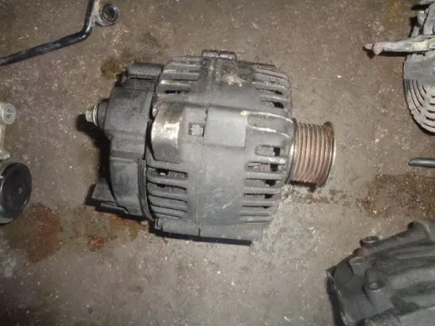 Δυναμό - Εναλλάκτης για RENAULT MEGANE (2002 - 2005) (LM) (KM) (EM) (CM) Diesel Δυναμό - Εναλλάκτης για RENAULT MEGANE (2002 - 2005) (LM) (KM) (EM) (CM) Diesel