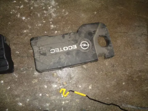 Ψευτοκάπακο Κάλυμμα Κινητήρα για OPEL CORSA (2014 - ) E 1300 Diesel (B13DTE) 75hp , 1300 Diesel (B13DTR) 95hp *Δ* Ψευτοκάπακο Κάλυμμα Κινητήρα για OPEL CORSA (2014 - ) E 1300 Diesel (B13DTE) 75hp , 1300 Diesel (B13DTR) 95hp *Δ*