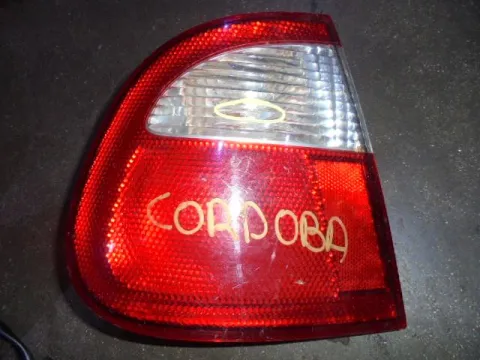 Φανάρι Πίσω Αριστερό ΡΑΓΙΣΜΕΝΟ για SEAT CORDOBA (1999 - 2002) (6K) Φανάρι Πίσω Αριστερό ΡΑΓΙΣΜΕΝΟ για SEAT CORDOBA (1999 - 2002) (6K)