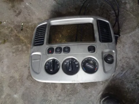 Κονσόλα με Χειριστήριο Καλοριφέρ για FORD MAVERICK (2005 - ) 2300 (GZ) Petrol 150 16V *Δ* Κονσόλα με Χειριστήριο Καλοριφέρ για FORD MAVERICK (2005 - ) 2300 (GZ) Petrol 150 16V *Δ*