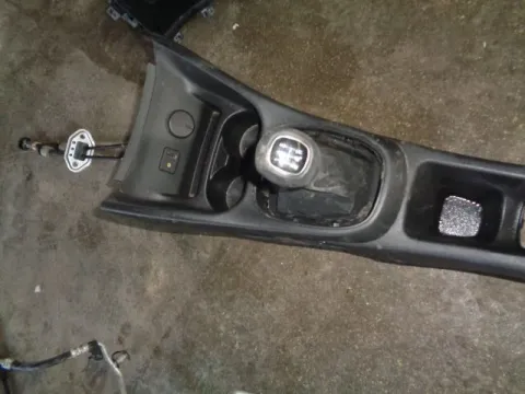 Μοχλός Ταχυτήτων Χ.Ντίζες  με Κονσόλα για HYUNDAI i10 (2014 - ) *Δ* Μοχλός Ταχυτήτων Χ.Ντίζες  με Κονσόλα για HYUNDAI i10 (2014 - ) *Δ*