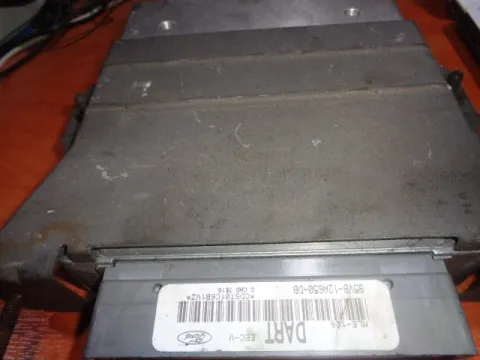 Εγκέφαλος Κινητήρα 95VB12A650DB για FORD TRANSIT (1995 - 2000) (EA_) 2000 (NSF)(NSG) Petrol 114 ΤΕΛΑΡΟ 7*245225 Εγκέφαλος Κινητήρα 95VB12A650DB για FORD TRANSIT (1995 - 2000) (EA_) 2000 (NSF)(NSG) Petrol 114 ΤΕΛΑΡΟ 7*245225