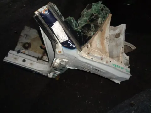 Σασί Εμπρός Δεξιό ( Κολώνα ) για SUBARU IMPREZA (2000 - 2002) *Δ* Σασί Εμπρός Δεξιό ( Κολώνα ) για SUBARU IMPREZA (2000 - 2002) *Δ*