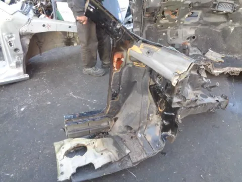 Σασί Εμπρός Αριστερό ( Κολώνα ) για SKODA FABIA (2007 - 2011) *Δ* -  Σασί Εμπρός Αριστερό ( Κολώνα ) για SKODA FABIA (2007 - 2011) *Δ* -