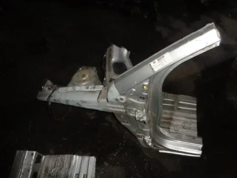 Σασί Εμπρός Αριστερό ( Κολόνα ) για FORD FIESTA (2002 - 2005) Mk5a *Δ* Σασί Εμπρός Αριστερό ( Κολόνα ) για FORD FIESTA (2002 - 2005) Mk5a *Δ*