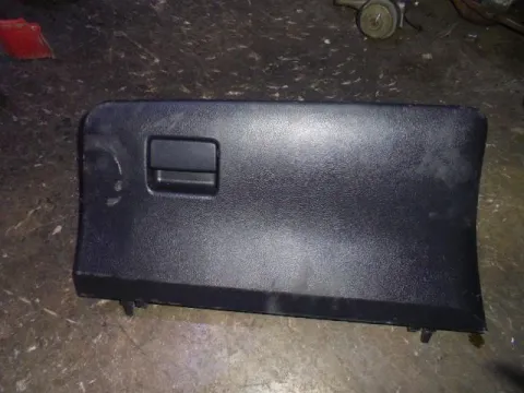 Ντουλαπάκι για TOYOTA YARIS (2017 - ) *Γ* Ντουλαπάκι για TOYOTA YARIS (2017 - ) *Γ*