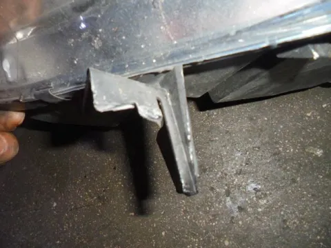 Φανάρι Εμπρός Δεξί ΕΛΑΤΩΜΑΤΙΚΕΣ ΒΑΣΕΙΣ για PEUGEOT 407 (2004 - 2008) (6D_) -  Φανάρι Εμπρός Δεξί ΕΛΑΤΩΜΑΤΙΚΕΣ ΒΑΣΕΙΣ για PEUGEOT 407 (2004 - 2008) (6D_) -