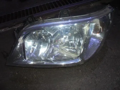 Φανάρι Εμπρός Αριστερό (ΣΠΑΣΜΕΝΗ 1 ΒΑΣΗ) για MERCEDES SPRINTER (2000 - 2006) (901) (902) (903) , (2000 - 2006) (903) (904) Φανάρι Εμπρός Αριστερό (ΣΠΑΣΜΕΝΗ 1 ΒΑΣΗ) για MERCEDES SPRINTER (2000 - 2006) (901) (902) (903) , (2000 - 2006) (903) (904)
