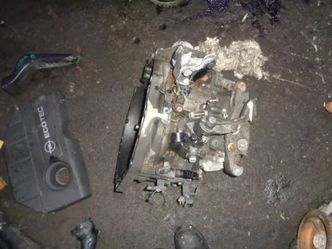 Κιβώτιο Ταχυτήτων (Σασμάν) Χειροκίνητο για OPEL ASTRA (2004 - 2007) H 1700 (Z 17 DTH) diesel 100 Κιβώτιο Ταχυτήτων (Σασμάν) Χειροκίνητο για OPEL ASTRA (2004 - 2007) H 1700 (Z 17 DTH) diesel 100