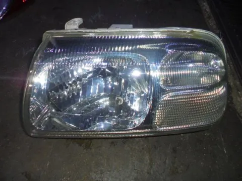 Φανάρι Εμπρός Αριστερό για SUZUKI GRAND VITARA (1999 - 2001) (SQ) , (2001 - 2003) (JA) XL-7 , (2002 - 2005) (SQ) Φανάρι Εμπρός Αριστερό για SUZUKI GRAND VITARA (1999 - 2001) (SQ) , (2001 - 2003) (JA) XL-7 , (2002 - 2005) (SQ)