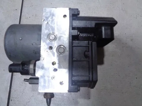 Μονάδα ABS 445400F010 για TOYOTA COROLLA VERSO (2004 -2008) (R10) Μονάδα ABS 445400F010 για TOYOTA COROLLA VERSO (2004 -2008) (R10)