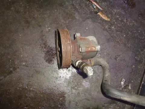 Αντλία Υδραυλικού Τιμονιού Μεταχειρισμένος για AUDI A3 (2000 - 2003) (8L)