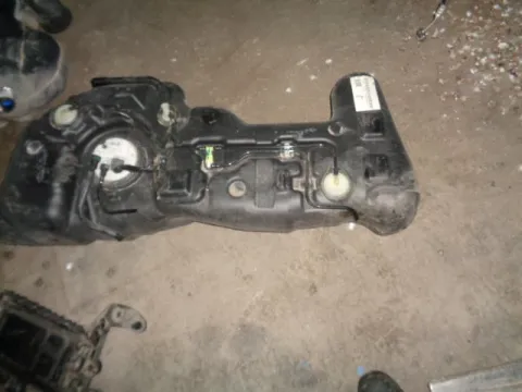 Δεξαμενή Καυσίμου (Ρεζερβουάρ) για NISSAN JUKE (2014 - ) 1500 Diesel K9KA636 DCi 110hp *Δ* Δεξαμενή Καυσίμου (Ρεζερβουάρ) για NISSAN JUKE (2014 - ) 1500 Diesel K9KA636 DCi 110hp *Δ*