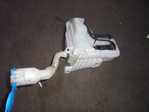 Δοχείο Υαλοκαθαριστήρων Με Μοτέρ για SEAT IBIZA (2013 - ) Δοχείο Υαλοκαθαριστήρων Με Μοτέρ για SEAT IBIZA (2013 - )