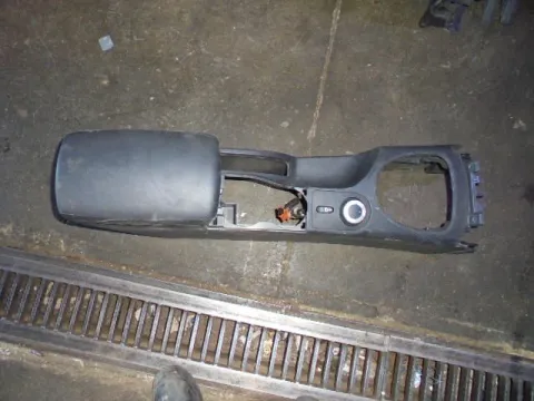 Υποβραχιόνιο(Τεμπέλης) για NISSAN QASHQAI (2007 - 2010) (J10) (JJ10)  *Γ* Υποβραχιόνιο(Τεμπέλης) για NISSAN QASHQAI (2007 - 2010) (J10) (JJ10)  *Γ*