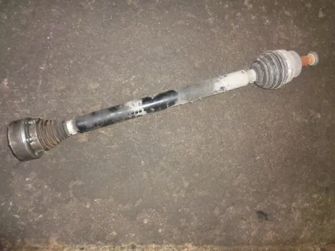 Ημιαξόνιο Εμπρός Δεξί για VW POLO (2009 - 2014) (6R) 1200 (CFWA) Diesel 75 TDI Ημιαξόνιο Εμπρός Δεξί για VW POLO (2009 - 2014) (6R) 1200 (CFWA) Diesel 75 TDI
