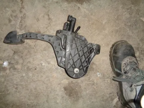 Πετάλ Συμπλέκτη για SKODA OCTAVIA (2008 - 2013) 5 (1Z3-5) 1400 (CAXA) Petrol 122 TSI , 1400 (CAXA) Petrol 122 TSI *Δ* Πετάλ Συμπλέκτη για SKODA OCTAVIA (2008 - 2013) 5 (1Z3-5) 1400 (CAXA) Petrol 122 TSI , 1400 (CAXA) Petrol 122 TSI *Δ*
