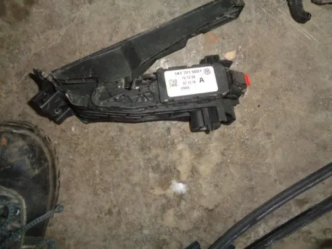 Πετάλ Γκαζιού για SKODA OCTAVIA (2008 - 2013) 5 (1Z3-5) 1400 (CAXA) Petrol 122 TSI , 1400 (CAXA) Petrol 122 TSI *Δ* Πετάλ Γκαζιού για SKODA OCTAVIA (2008 - 2013) 5 (1Z3-5) 1400 (CAXA) Petrol 122 TSI , 1400 (CAXA) Petrol 122 TSI *Δ*