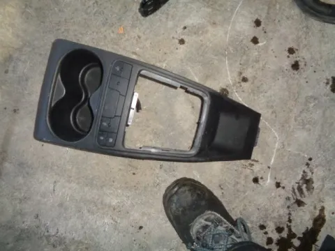 Κονσόλα Μοχλού για SEAT IBIZA (2013 - 2016) (6J) *Δ* Κονσόλα Μοχλού για SEAT IBIZA (2013 - 2016) (6J) *Δ*