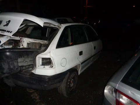 Τροπέτο Αμάξι Κουφάρι για OPEL ASTRA (1991 - 1994) F , (1995 - 1998) F *ΔΒ* -  Τροπέτο Αμάξι Κουφάρι για OPEL ASTRA (1991 - 1994) F , (1995 - 1998) F *ΔΒ* -