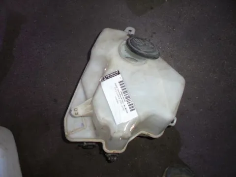 Δοχείο Υαλοκαθαριστήρων Με Μοτέρ για TOYOTA PRIUS (2003 - 2008) Δοχείο Υαλοκαθαριστήρων Με Μοτέρ για TOYOTA PRIUS (2003 - 2008)
