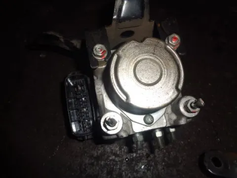 Μονάδα ABS 1338000250 για SUZUKI JIMNY (2005 - 2013) (SN) 1300 (M13A) petrol 86 SN413 (JB43) 4WD Μονάδα ABS 1338000250 για SUZUKI JIMNY (2005 - 2013) (SN) 1300 (M13A) petrol 86 SN413 (JB43) 4WD
