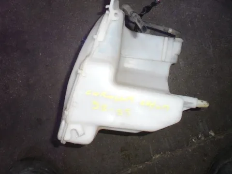 Δοχείο Υαλοκαθαριστήρων Με Μοτέρ για TOYOTA COROLLA (1992 - 1997) (AE100) Δοχείο Υαλοκαθαριστήρων Με Μοτέρ για TOYOTA COROLLA (1992 - 1997) (AE100)