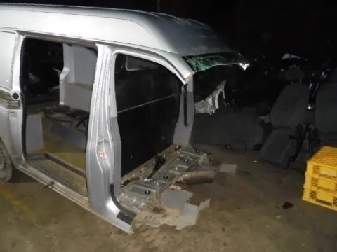 Τροπέτο Πίσω Με Άξονα ΜΕ  ΔΙΣΚΟΦΡΕΝΑ για VW TRANSPORTER (2003 - 2009) (7H) (T5) *ΔΒ* -  Τροπέτο Πίσω Με Άξονα ΜΕ  ΔΙΣΚΟΦΡΕΝΑ για VW TRANSPORTER (2003 - 2009) (7H) (T5) *ΔΒ* -