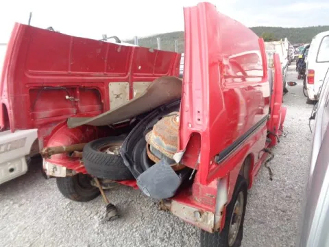 Τροπέτο Αμάξι Με Πίσω Άξονα Ταμπούρα για TOYOTA HI-ACE (1996 - 2006) (XH10) *ΔΒ* -  Τροπέτο Αμάξι Με Πίσω Άξονα Ταμπούρα για TOYOTA HI-ACE (1996 - 2006) (XH10) *ΔΒ* -