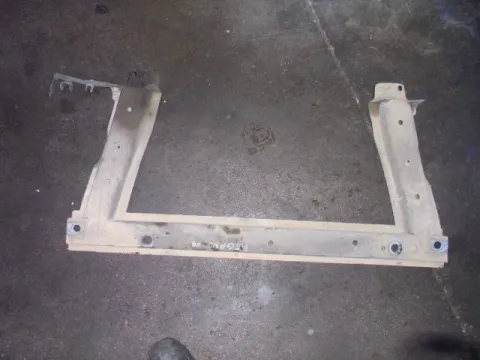 Τραβέρσα Μετώπης Κάτω (Ψυγείου) για RENAULT MEGANE (2002 - 2005) (LM) (KM) (EM) (CM) Τραβέρσα Μετώπης Κάτω (Ψυγείου) για RENAULT MEGANE (2002 - 2005) (LM) (KM) (EM) (CM)