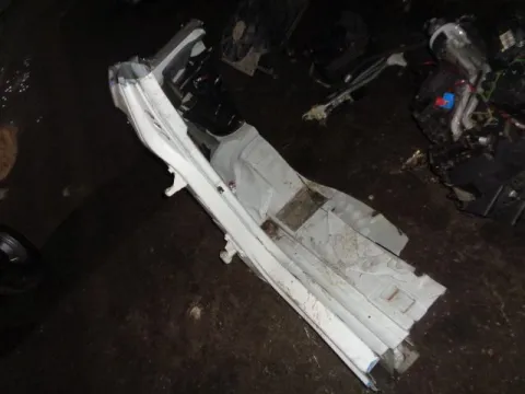 Σασί Εμπρός Αριστερό για MERCEDES A - CLASS (2004 - 2008) (W169) , (2008 - 2012) (W169) *ΔΒ* -  Σασί Εμπρός Αριστερό για MERCEDES A - CLASS (2004 - 2008) (W169) , (2008 - 2012) (W169) *ΔΒ* -