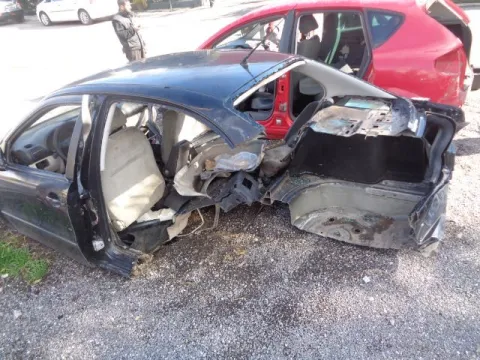 Τροπέτο Αμάξι Κουφάρι για SEAT TOLEDO (1999 - 2005) (1M) Sedan - 4dr *ΔΒ* -  Τροπέτο Αμάξι Κουφάρι για SEAT TOLEDO (1999 - 2005) (1M) Sedan - 4dr *ΔΒ* -