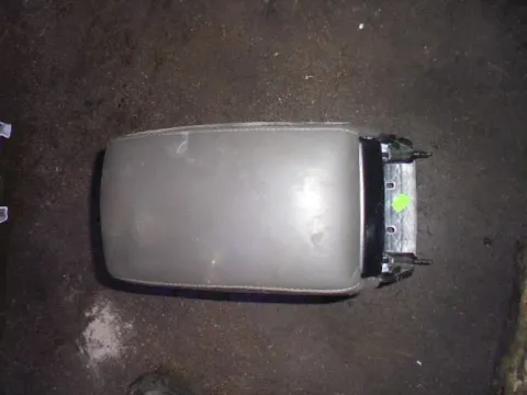 Υποβραχιόνιο(Τεμπέλης) για SKODA OCTAVIA (2004 - 2008) 5 (1Z3-5) , (2008 - 2013) 5 (1Z3-5) Υποβραχιόνιο(Τεμπέλης) για SKODA OCTAVIA (2004 - 2008) 5 (1Z3-5) , (2008 - 2013) 5 (1Z3-5)