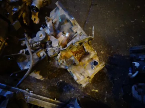 Κιβώτιο Ταχυτήτων (Σασμάν) Χειροκίνητο για HYUNDAI ELANTRA (2000 - 2004) (XD) 1600 G4ED-G petrol 107 Κιβώτιο Ταχυτήτων (Σασμάν) Χειροκίνητο για HYUNDAI ELANTRA (2000 - 2004) (XD) 1600 G4ED-G petrol 107