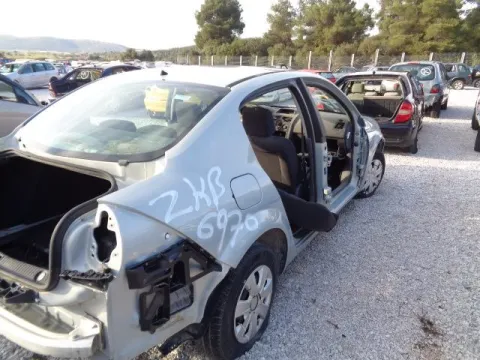 Τροπέτο Αμάξι κομπλέ με Κινητήρα και Σασμάν με Πίσω Άξονα Δισκόπλακες ABS για RENAULT MEGANE (2002 - 2005) Sedan - 4dr 1600 (K4M812)(K4MD812) Petrol 112 *ΔΒ* -  Τροπέτο Αμάξι κομπλέ με Κινητήρα και Σασμάν με Πίσω Άξονα Δισκόπλακες ABS για RENAULT MEGANE (2002 - 2005) Sedan - 4dr 1600 (K4M812)(K4MD812) Petrol 112 *ΔΒ* -