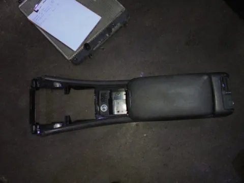 Υποβραχιόνιο(Τεμπέλης) για MERCEDES C - CLASS (2000 - 2003) (W203) *Γ* Υποβραχιόνιο(Τεμπέλης) για MERCEDES C - CLASS (2000 - 2003) (W203) *Γ*