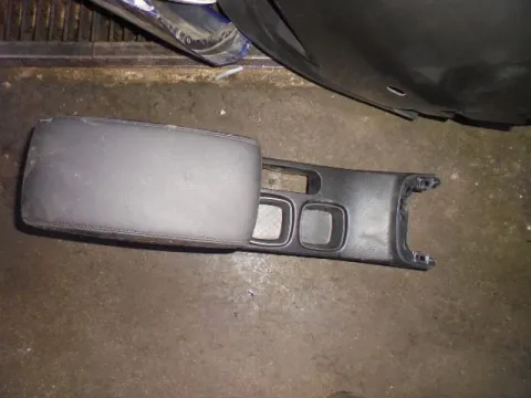 Υποβραχιόνιο(Τεμπέλης) για SUZUKI SX4 S-CROSS (2013 - )  *Γ* Υποβραχιόνιο(Τεμπέλης) για SUZUKI SX4 S-CROSS (2013 - )  *Γ*