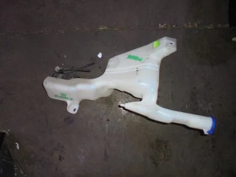 Δοχείο Υαλοκαθαριστήρων Με Μοτέρ για FORD FIESTA (2012 - 2017) Mk7 Δοχείο Υαλοκαθαριστήρων Με Μοτέρ για FORD FIESTA (2012 - 2017) Mk7