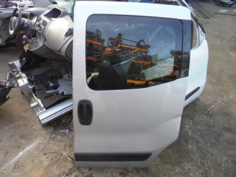 Πόρτα Αριστερή Συρόμενη Με Τζάμι για CITROEN NEMO (2008 - ) II , FIAT QUBO (2008 - ) , FIORINO (2008 -) , PEUGEOT BIPPER (2008 -) (AA_) *Γ* Πόρτα Αριστερή Συρόμενη Με Τζάμι για CITROEN NEMO (2008 - ) II , FIAT QUBO (2008 - ) , FIORINO (2008 -) , PEUGEOT BIPPER (2008 -) (AA_) *Γ*