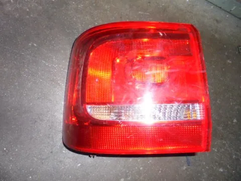 Φανάρι Πίσω Αριστερό για VW TOURAN (2011 - 2015) () Φανάρι Πίσω Αριστερό για VW TOURAN (2011 - 2015) ()