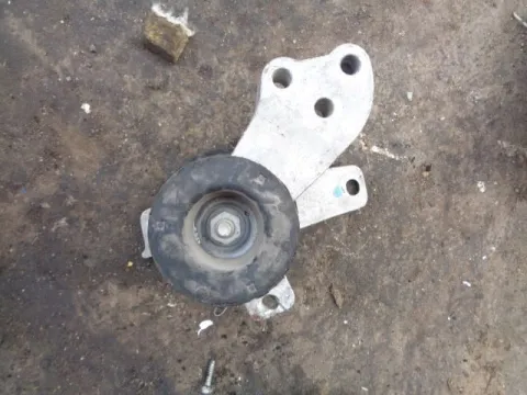 Βάση Κιβωτίου (Σασμάν) Εμπρός Αριστερή για MITSUBISHI COLT (2005 - 2008 ) (CZ) Βάση Κιβωτίου (Σασμάν) Εμπρός Αριστερή για MITSUBISHI COLT (2005 - 2008 ) (CZ)
