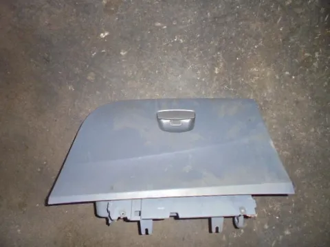 Ντουλαπάκι για SEAT IBIZA (2008 - 2013) (6J) *Γ*