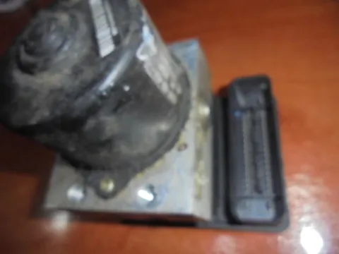Μονάδα ABS 8200183452 για RENAULT MEGANE (2002 - 2005) (LM) (KM) (EM) (CM) Μονάδα ABS 8200183452 για RENAULT MEGANE (2002 - 2005) (LM) (KM) (EM) (CM)