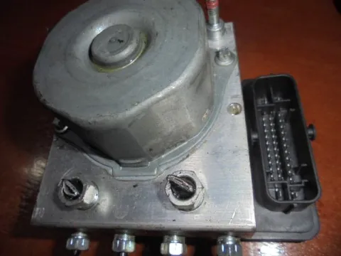 Μονάδα ABS 4454002430 για TOYOTA COROLLA (2016 - ) Μονάδα ABS 4454002430 για TOYOTA COROLLA (2016 - )