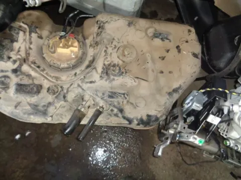 Δεξαμενή Καυσίμου (Ρεζερβουάρ) για FORD FIESTA (2012 - 2017) Mk7 1500 (XVJC) Diesel TDCi 95hp *Δ* Δεξαμενή Καυσίμου (Ρεζερβουάρ) για FORD FIESTA (2012 - 2017) Mk7 1500 (XVJC) Diesel TDCi 95hp *Δ*