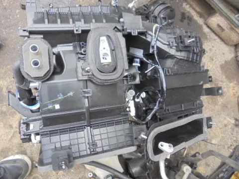 Ψύκτης (Εβαπορέτα) με Μοτέρ Καλοριφέρ για SUZUKI SX4 S-CROSS (2017 -) SUV- ΕΚΤΟΣ ΔΡΟΜΟΥ - 2WD 1600 Diesel (D16AA) DDIS (120 HP) *Δ* Ψύκτης (Εβαπορέτα) με Μοτέρ Καλοριφέρ για SUZUKI SX4 S-CROSS (2017 -) SUV- ΕΚΤΟΣ ΔΡΟΜΟΥ - 2WD 1600 Diesel (D16AA) DDIS (120 HP) *Δ*