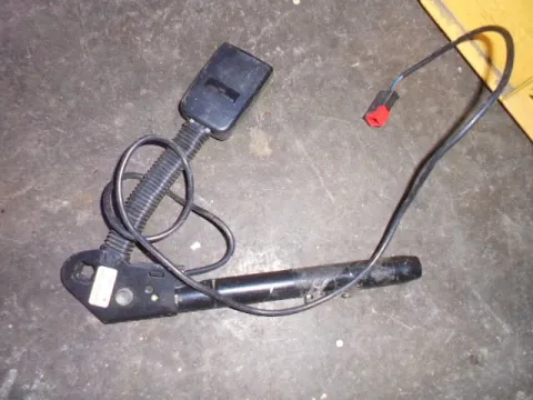 Προεντατήρες Εμπρός Δεξιός για FORD FOCUS (2002 - 2004) Mk1b , (1998 - 2001) Mk1a Προεντατήρες Εμπρός Δεξιός για FORD FOCUS (2002 - 2004) Mk1b , (1998 - 2001) Mk1a