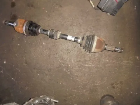 Ημιαξόνιο Εμπρός Αριστερό για NISSAN PULSAR (2015 -) 1500 Diesel (K9K F 646) turbo 110hp Ημιαξόνιο Εμπρός Αριστερό για NISSAN PULSAR (2015 -) 1500 Diesel (K9K F 646) turbo 110hp