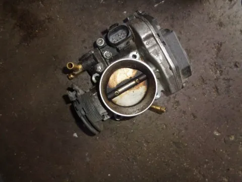 Σώμα Πεταλούδας 06A133064J για AUDI A3 (1996 - 2000) (8L) 1600 (AKL) Petrol 101 , VW GOLF (1998 - 2004) Mk4 (1J1)  (3) Σώμα Πεταλούδας 06A133064J για AUDI A3 (1996 - 2000) (8L) 1600 (AKL) Petrol 101 , VW GOLF (1998 - 2004) Mk4 (1J1)  (3)