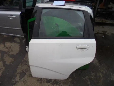 Πόρτα Πίσω Αριστερή για CHEVROLET - DAEWOO AVEO (2008 - 2011) (T250) Hatchback - 5dr *Γ* Πόρτα Πίσω Αριστερή για CHEVROLET - DAEWOO AVEO (2008 - 2011) (T250) Hatchback - 5dr *Γ*